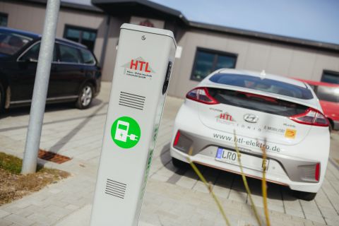 DSC2035 180323 140929